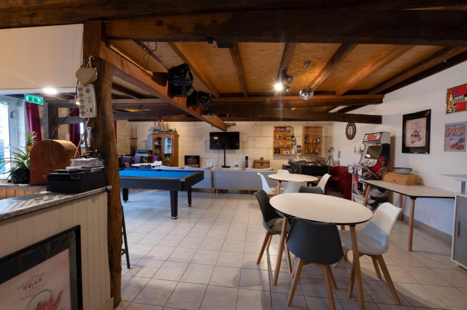 L'Entre Deux Vignes Bed & Breakfast Brizambourg Luaran gambar